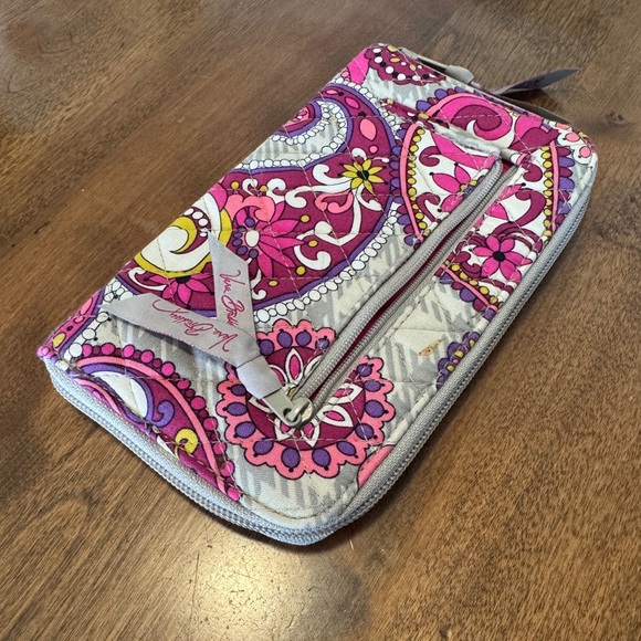 Vera Bradley Fuchsia Travel Organizer Purse - Picture 3 of 3
